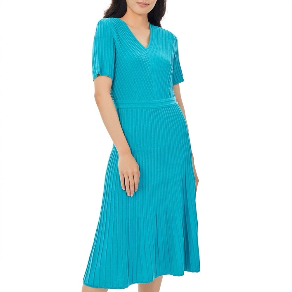 Misook Fit-and-Flare Ribbed Knit Plisse Midi‎ Dress Size Medium